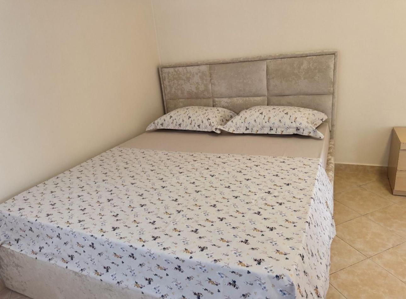 Sea & Gardenview Apartments Dıraç Dış mekan fotoğraf
