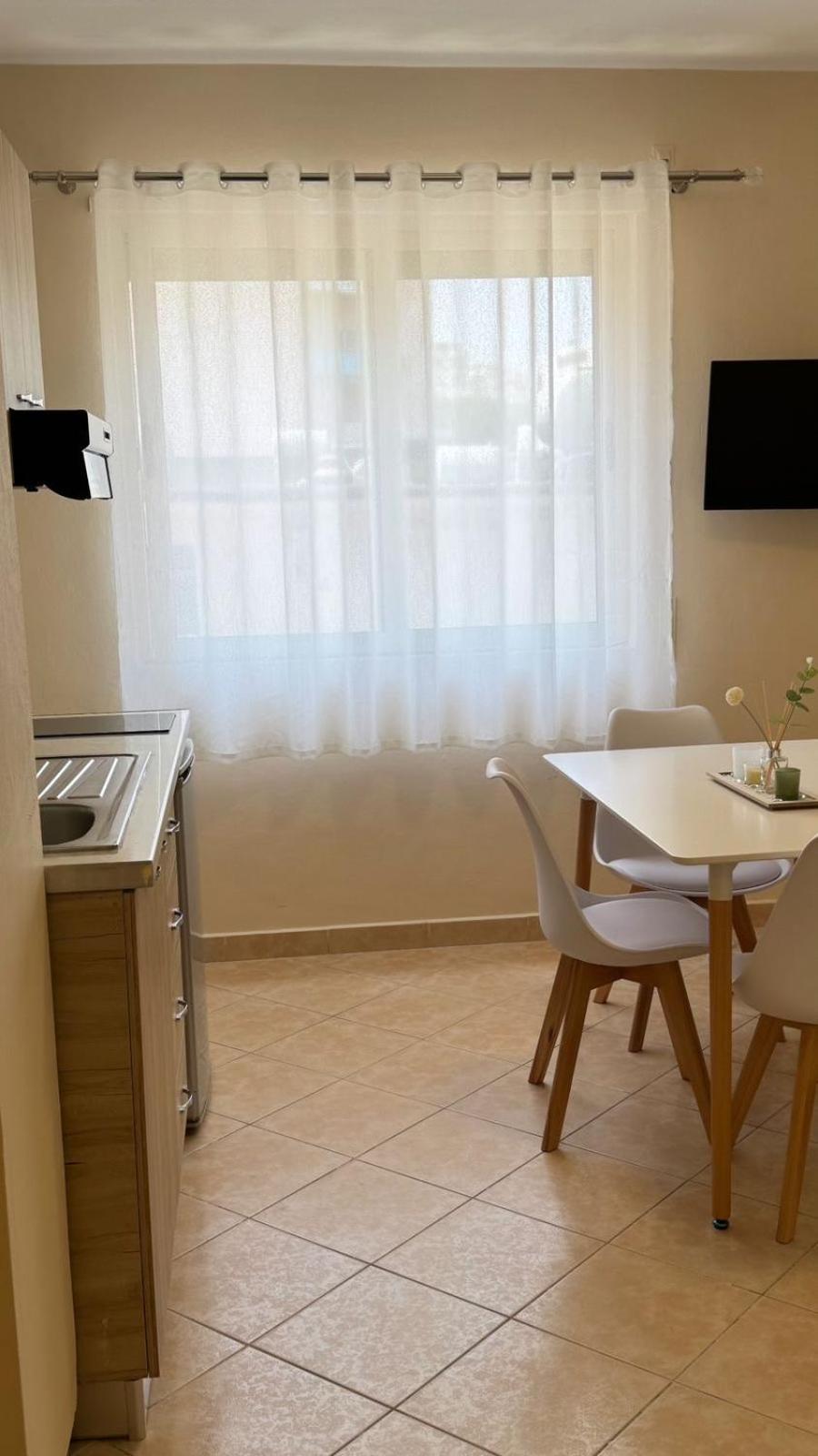 Sea & Gardenview Apartments Dıraç Dış mekan fotoğraf