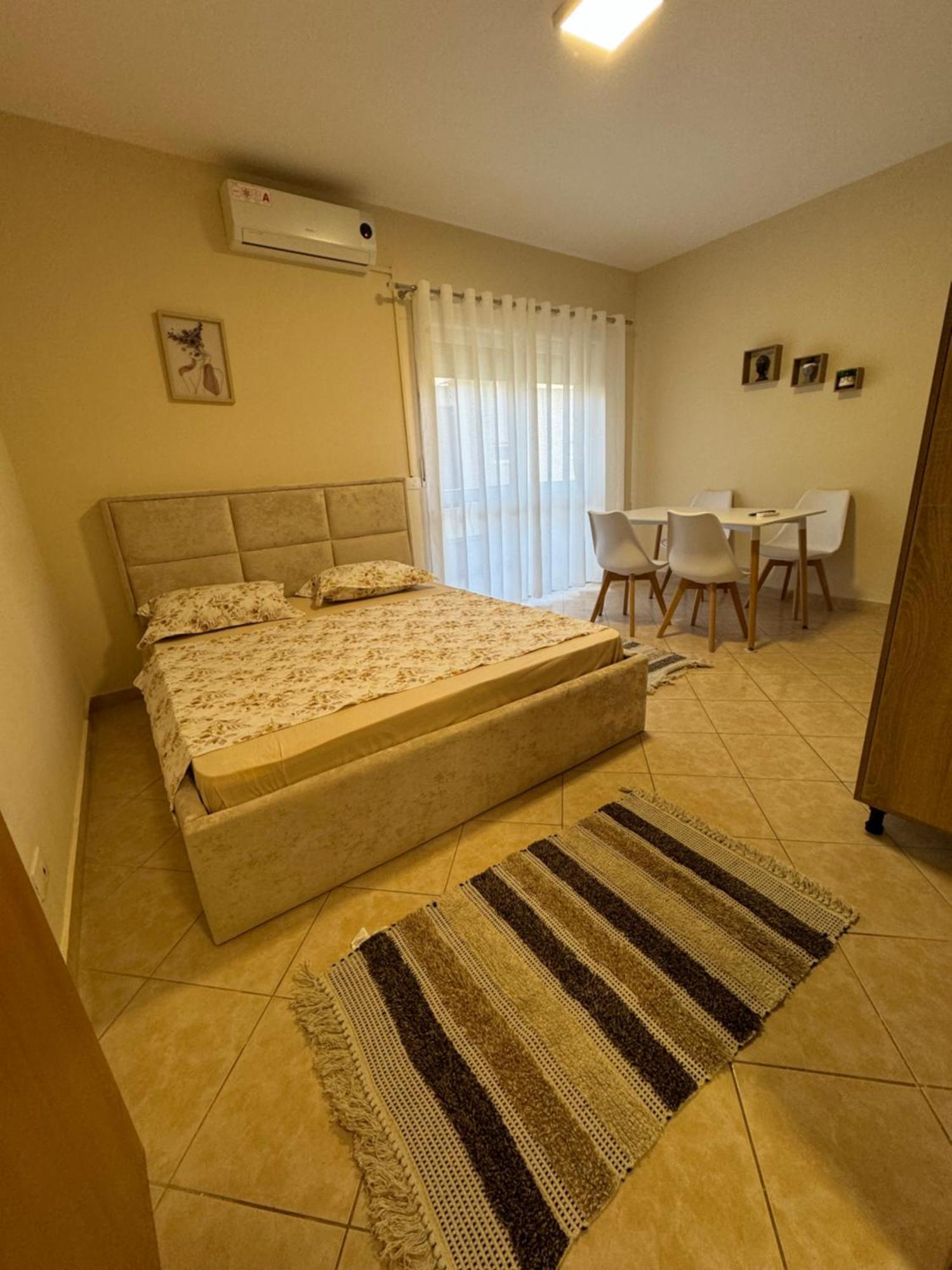 Sea & Gardenview Apartments Dıraç Dış mekan fotoğraf