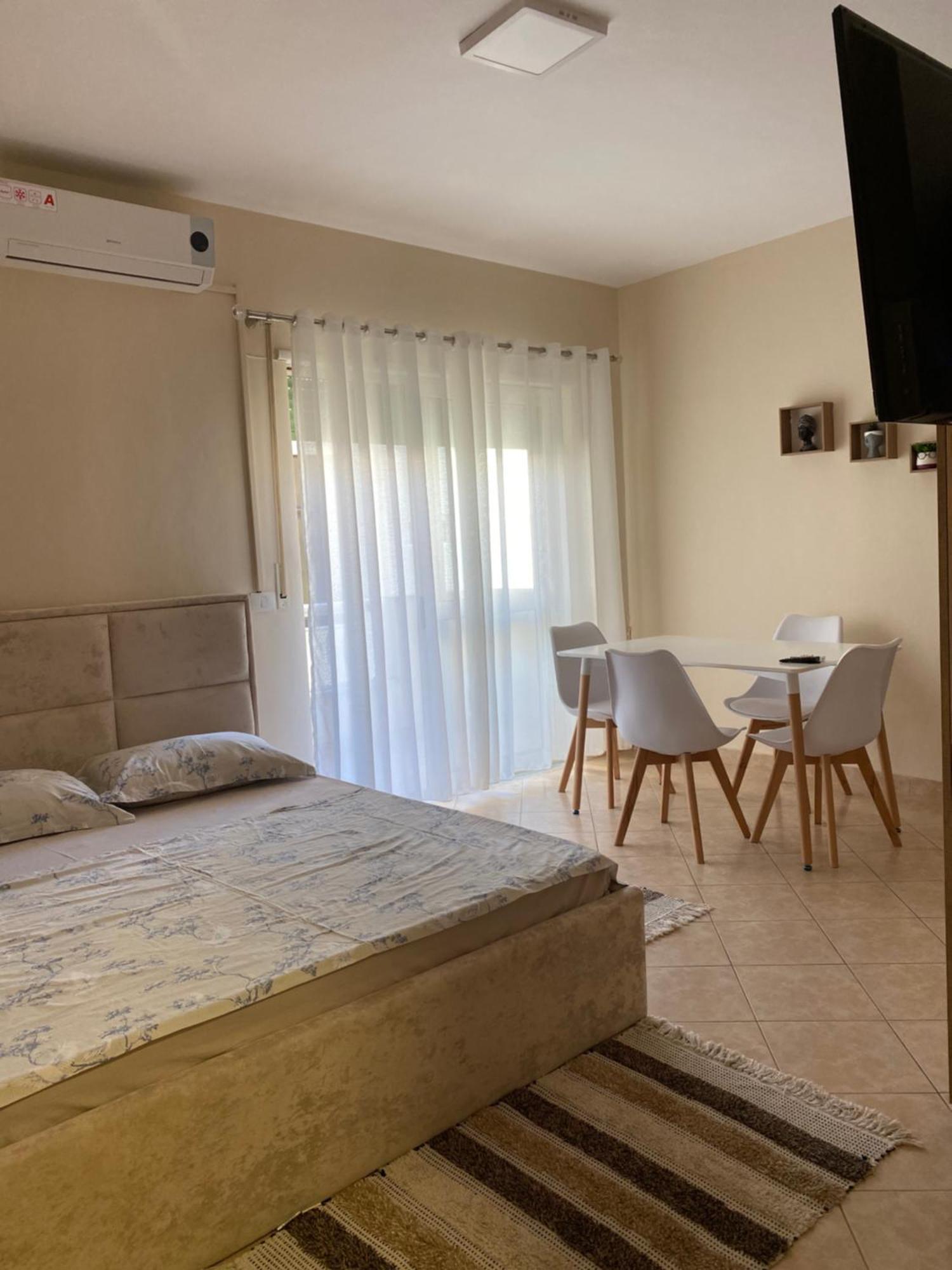 Sea & Gardenview Apartments Dıraç Dış mekan fotoğraf
